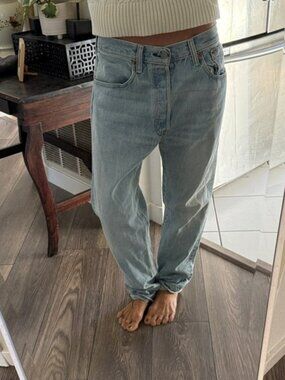 Vintage 501 jean size 29 x 32 shrink to fit perfect fit straight leg batwing tag